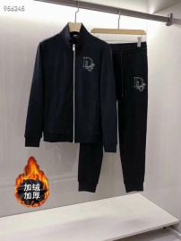 Picture of Dior SweatSuits _SKUDiorM-4XLkdtn14227940